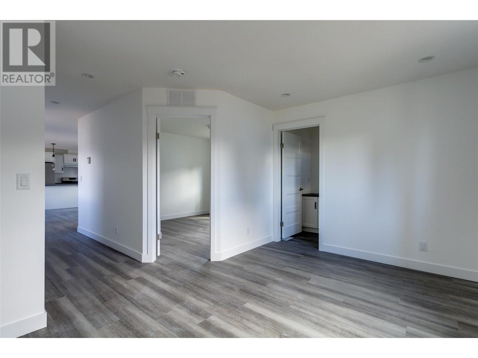 3591 Old Vernon Road Unit# 312, Kelowna, British Columbia  V1X 6P4 - Photo 18 - 10356365