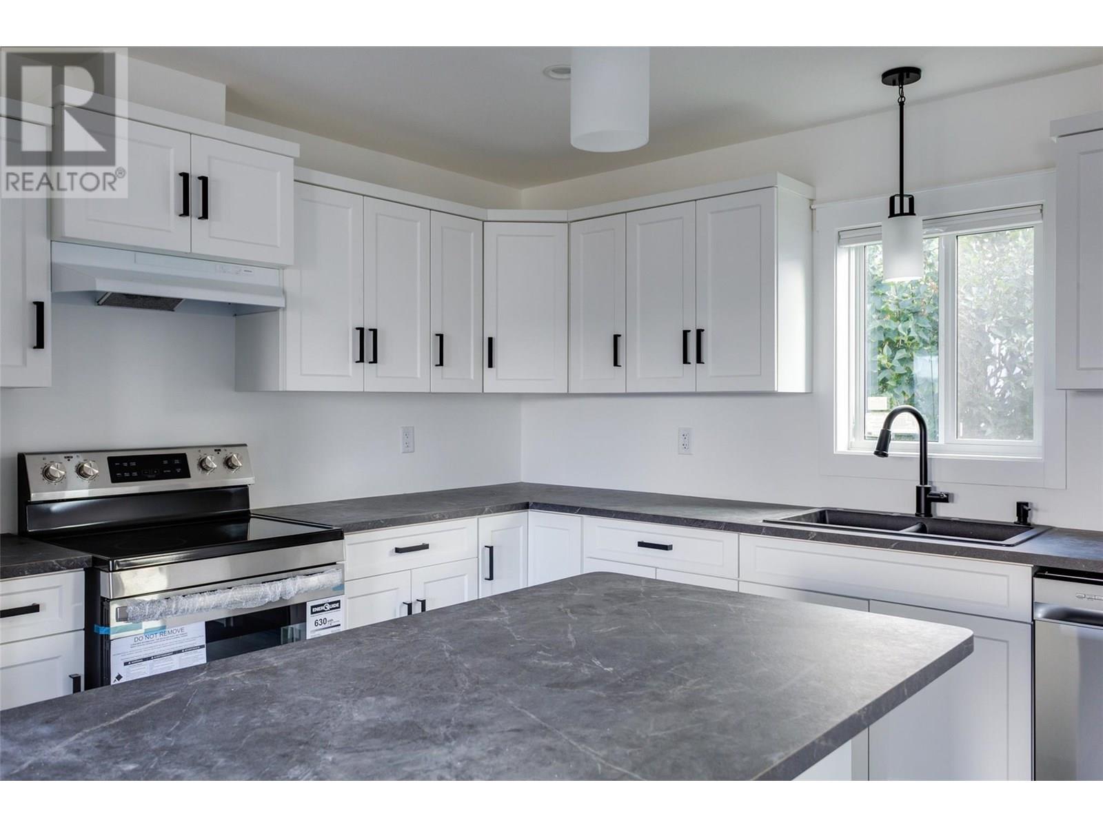 3591 Old Vernon Road Unit# 312, Kelowna, British Columbia  V1X 6P4 - Photo 5 - 10356365