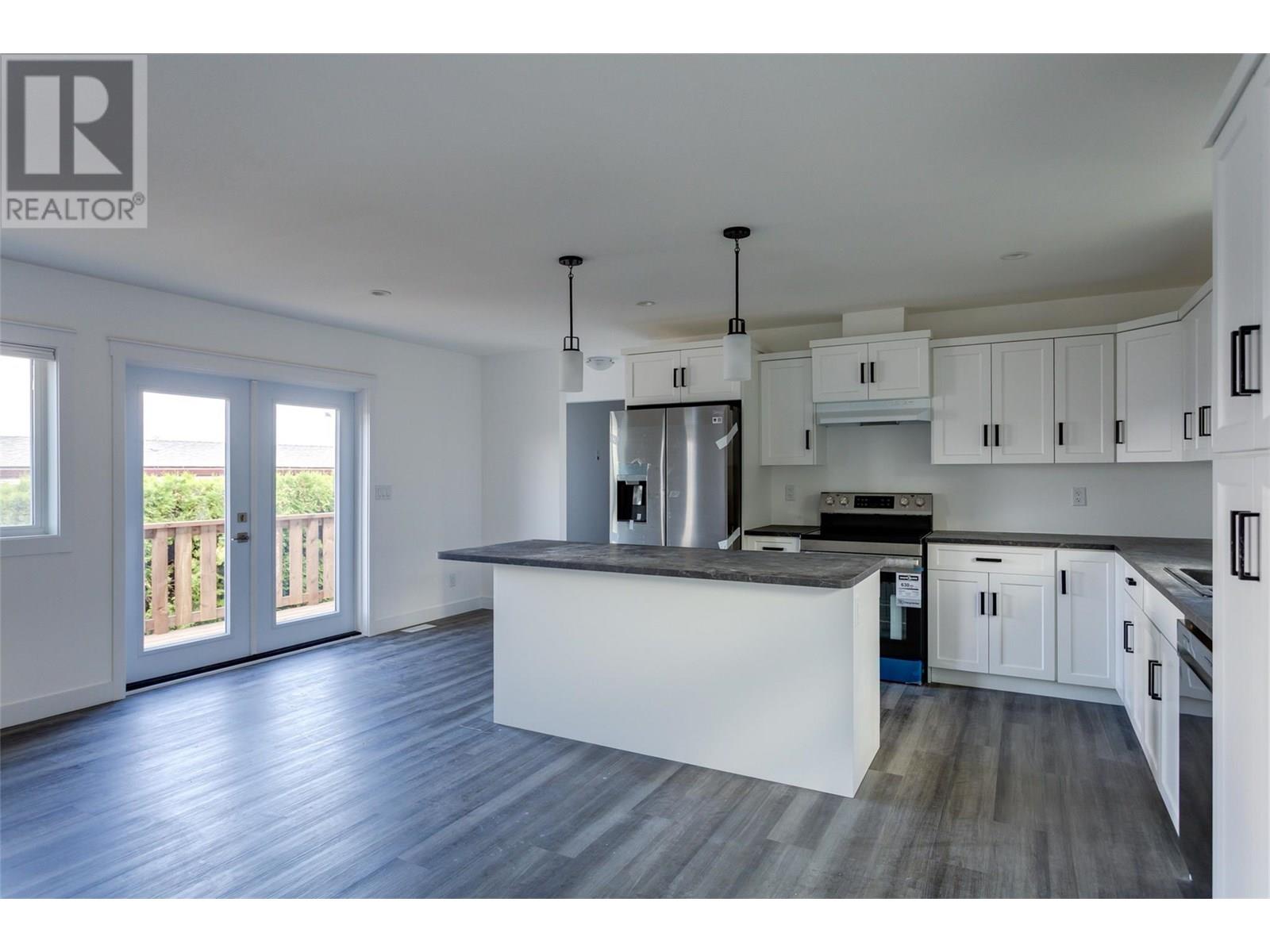 3591 Old Vernon Road Unit# 312, Kelowna, British Columbia  V1X 6P4 - Photo 9 - 10356365