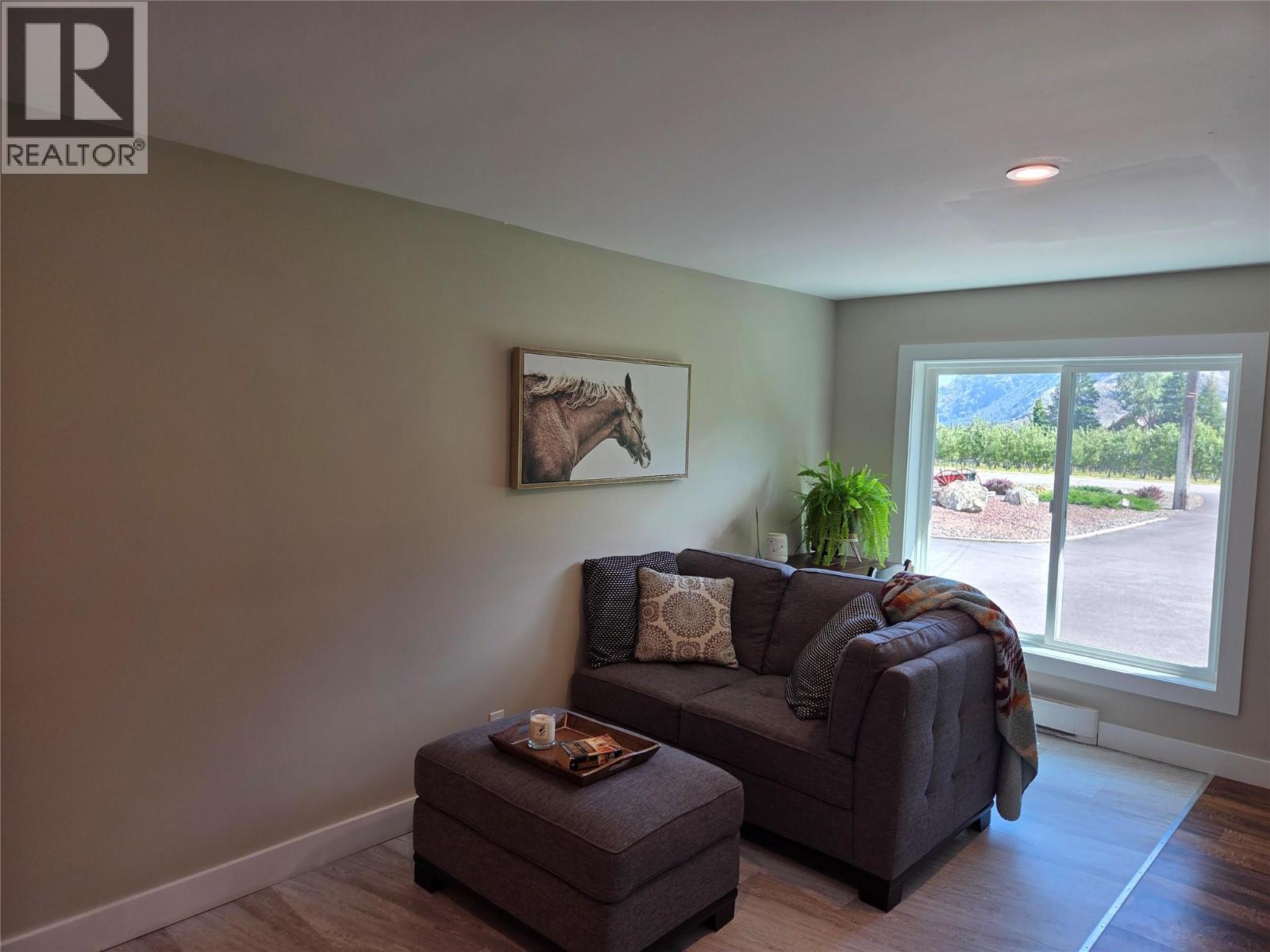 2548 Upper Bench Road, Keremeos, British Columbia  V0X 1N4 - Photo 3 - 10357074