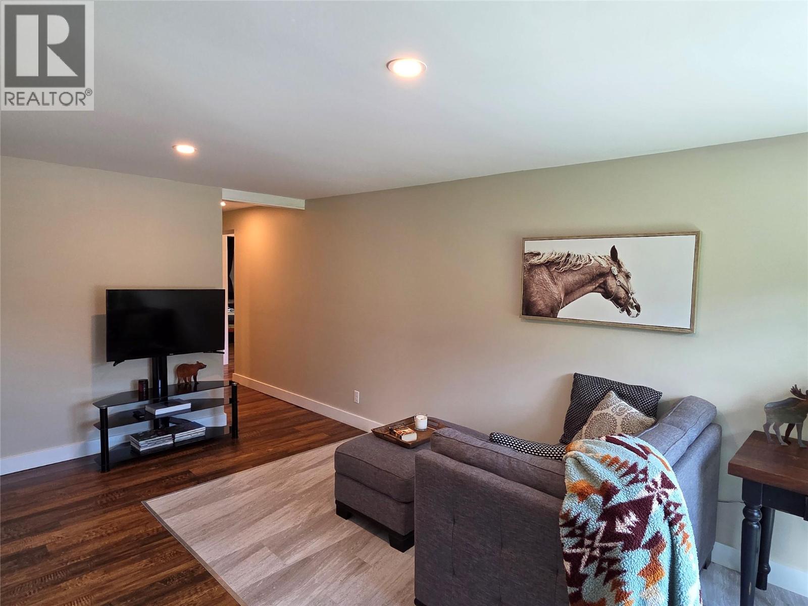 2548 Upper Bench Road, Keremeos, British Columbia  V0X 1N4 - Photo 4 - 10357074