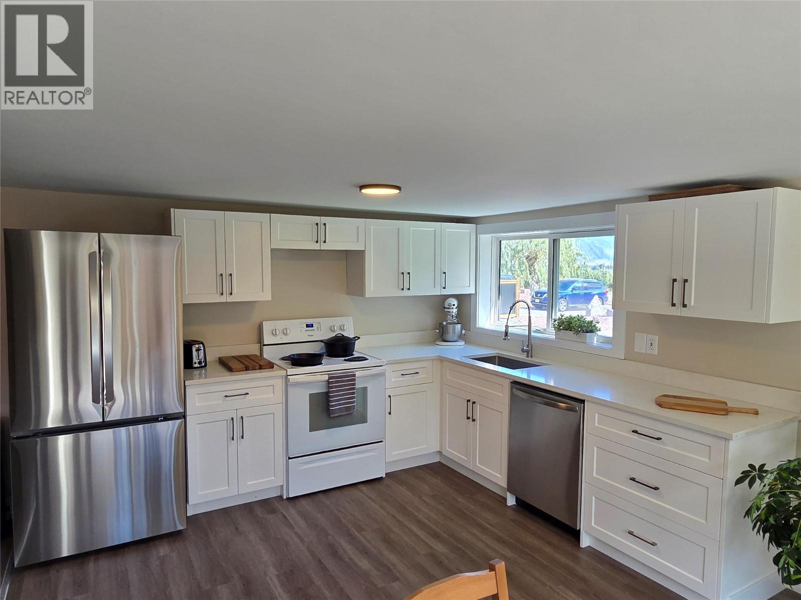 2548 Upper Bench Road, Keremeos, British Columbia  V0X 1N4 - Photo 7 - 10357074