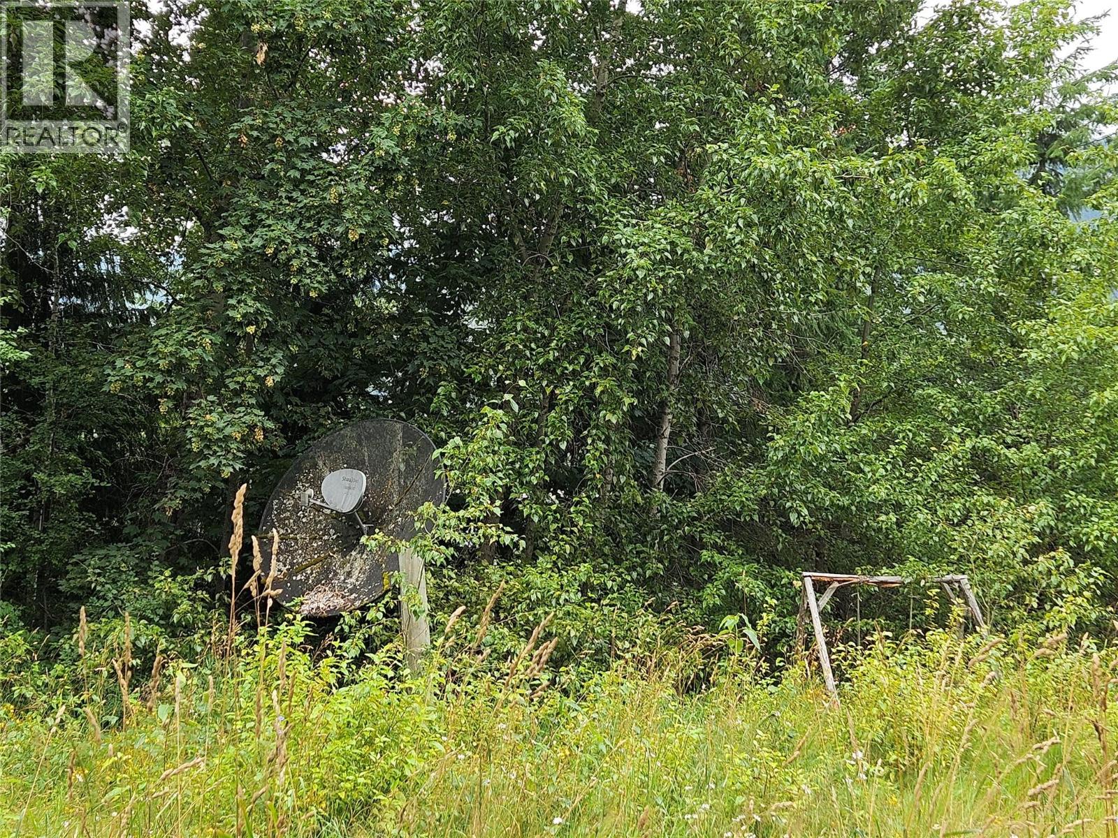 130 Lower Fauquier Road, Fauquier, British Columbia  V0G 1K0 - Photo 12 - 10357029