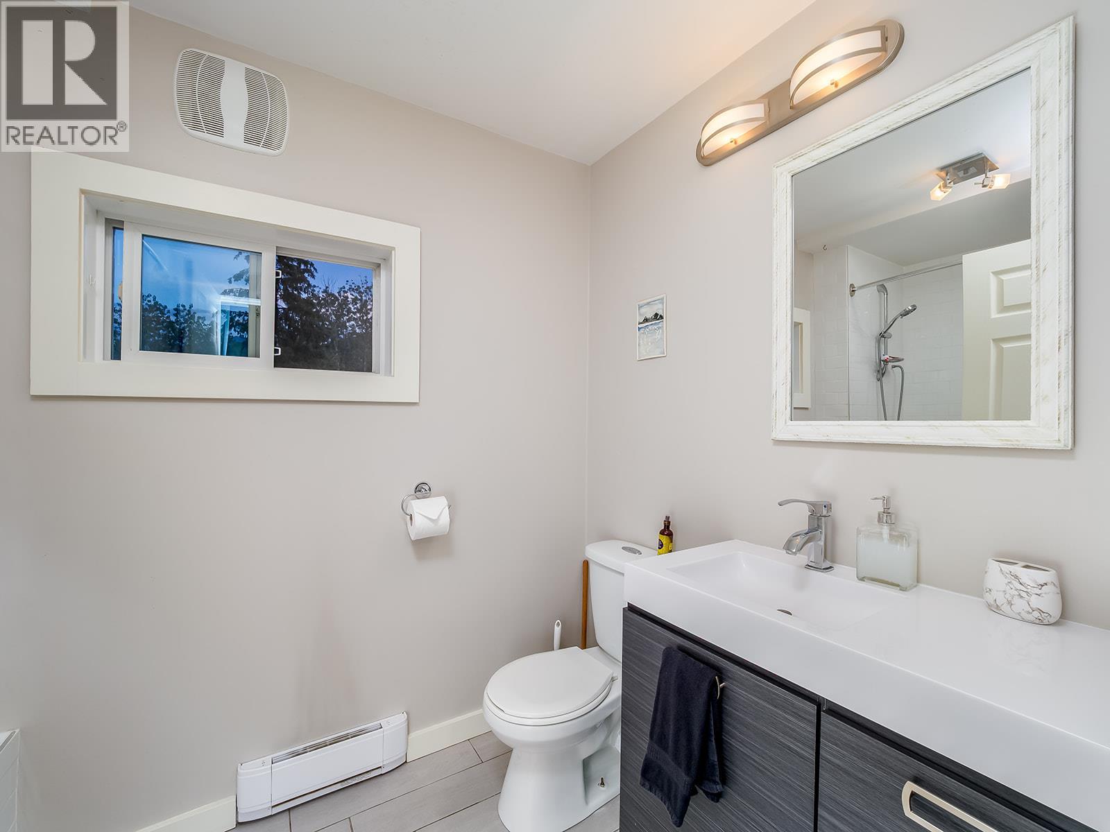 619 Habart Lower Road, Golden, British Columbia  V0A 1H2 - Photo 23 - 10357059