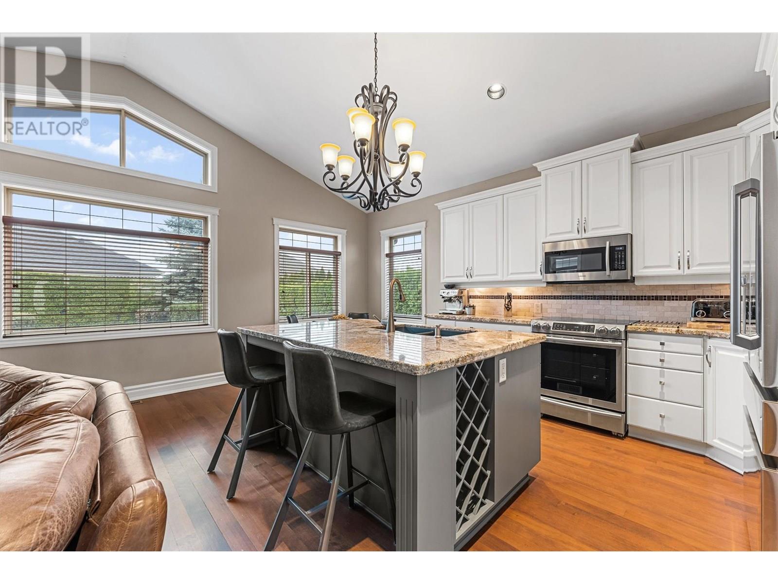 3079 Thacker Drive, West Kelowna, British Columbia  V1Z 1X5 - Photo 17 - 10357174