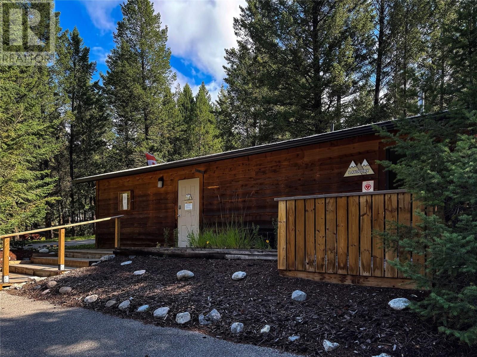 8523 Eacrett Road Unit# 11, Radium Hot Springs, British Columbia  V0A 1M0 - Photo 10 - 10356927