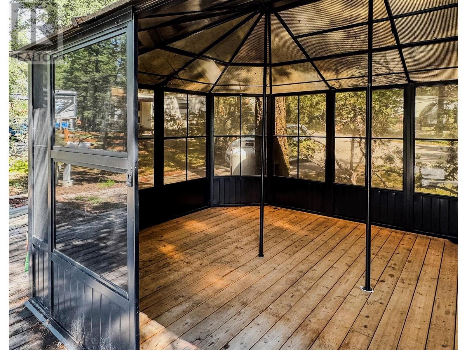 8523 Eacrett Road Unit# 11, Radium Hot Springs, British Columbia  V0A 1M0 - Photo 6 - 10356927