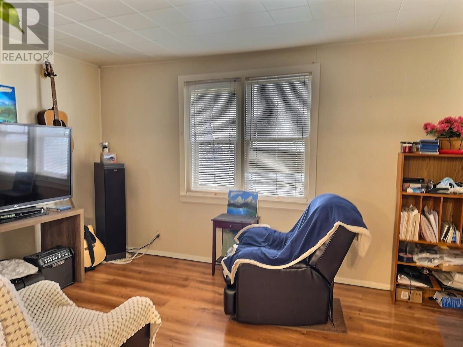 213 Bell Street, Chase, British Columbia  V0E 1M0 - Photo 13 - 10357096