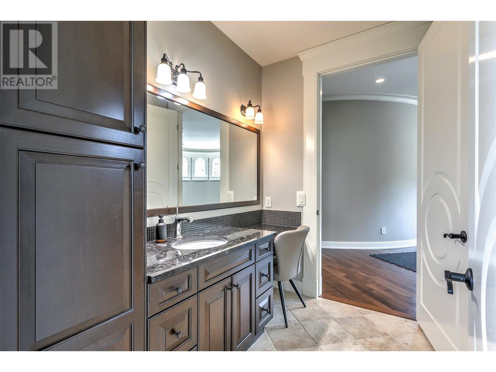 4860 Tuscany Lane, Kelowna, British Columbia  V1W 5H3 - Photo 55 - 10355304