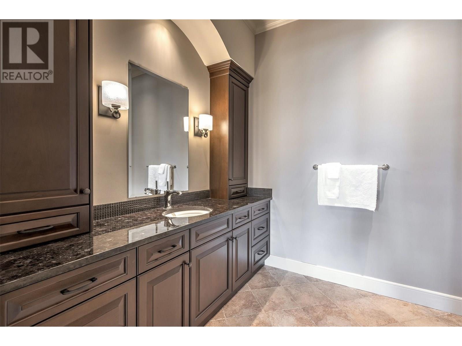 4860 Tuscany Lane, Kelowna, British Columbia  V1W 5H3 - Photo 66 - 10355304