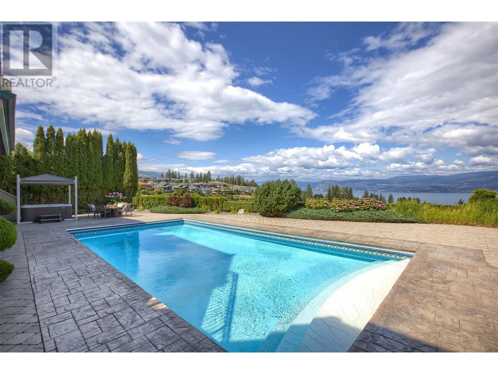 4860 Tuscany Lane, Kelowna, British Columbia  V1W 5H3 - Photo 8 - 10355304