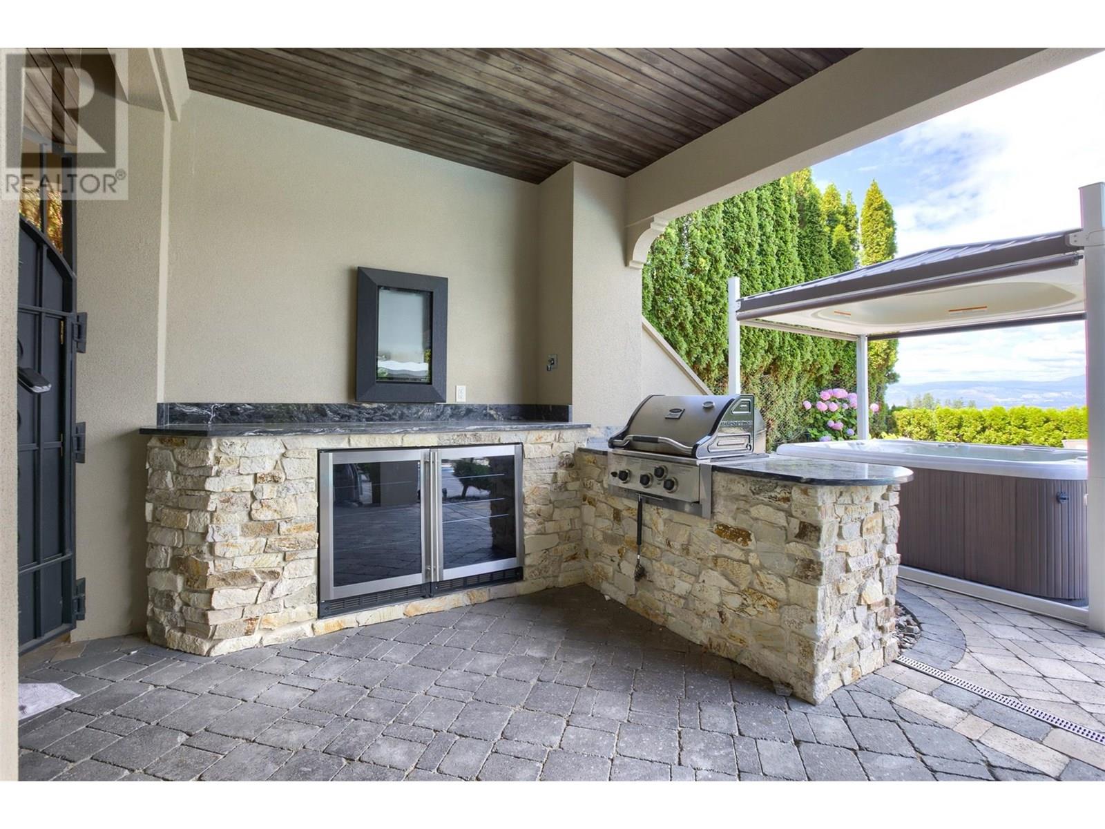 4860 Tuscany Lane, Kelowna, British Columbia  V1W 5H3 - Photo 84 - 10355304