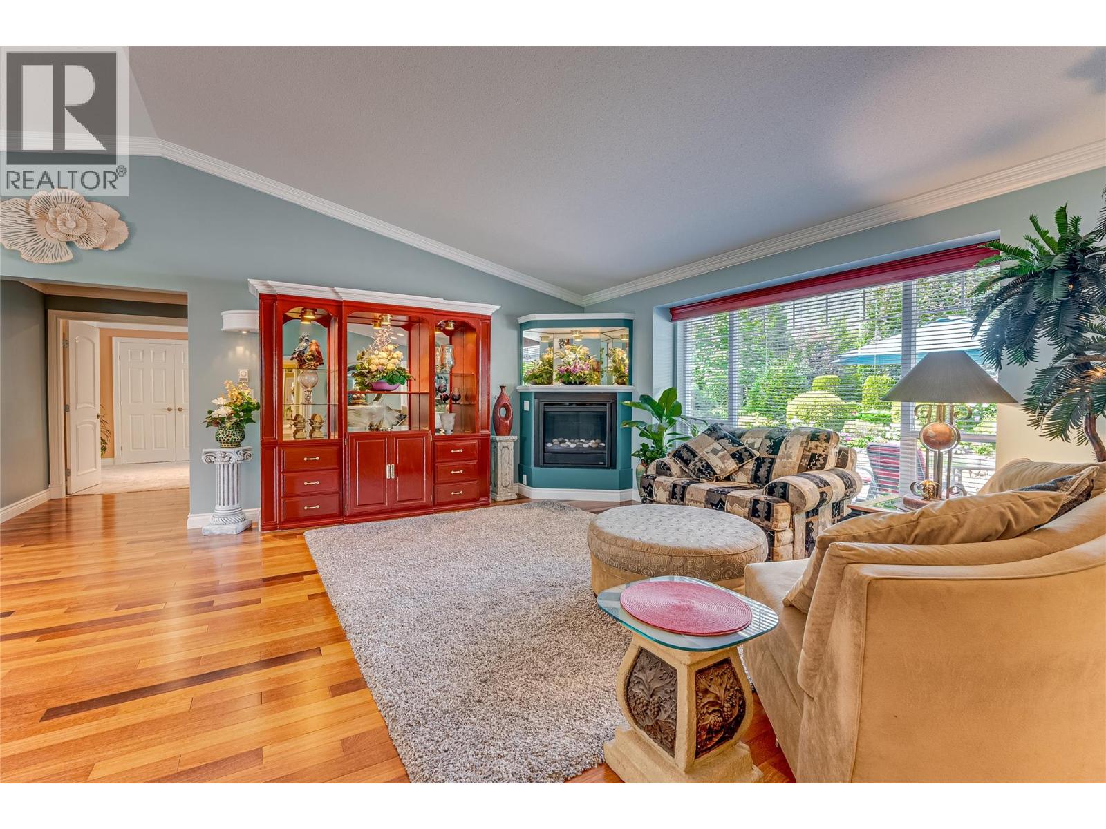 39 Ladyslipper Road, Lumby, British Columbia  V0E 2G5 - Photo 14 - 10357032