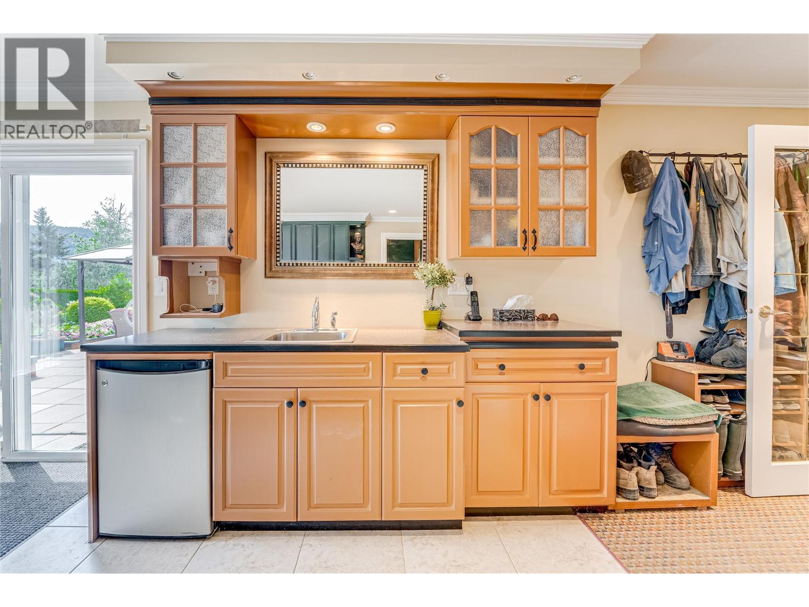 39 Ladyslipper Road, Lumby, British Columbia  V0E 2G5 - Photo 46 - 10357032