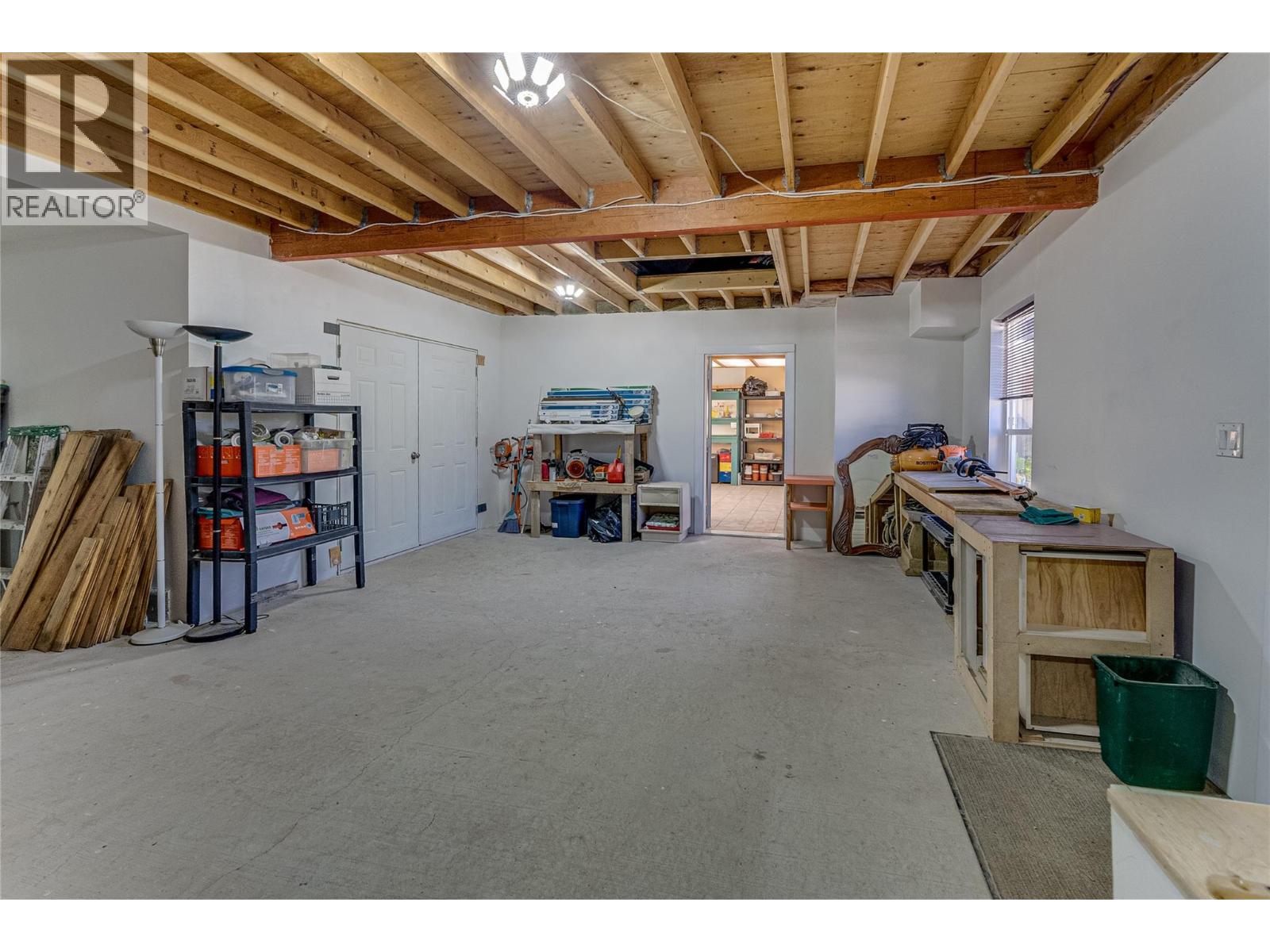 39 Ladyslipper Road, Lumby, British Columbia  V0E 2G5 - Photo 59 - 10357032