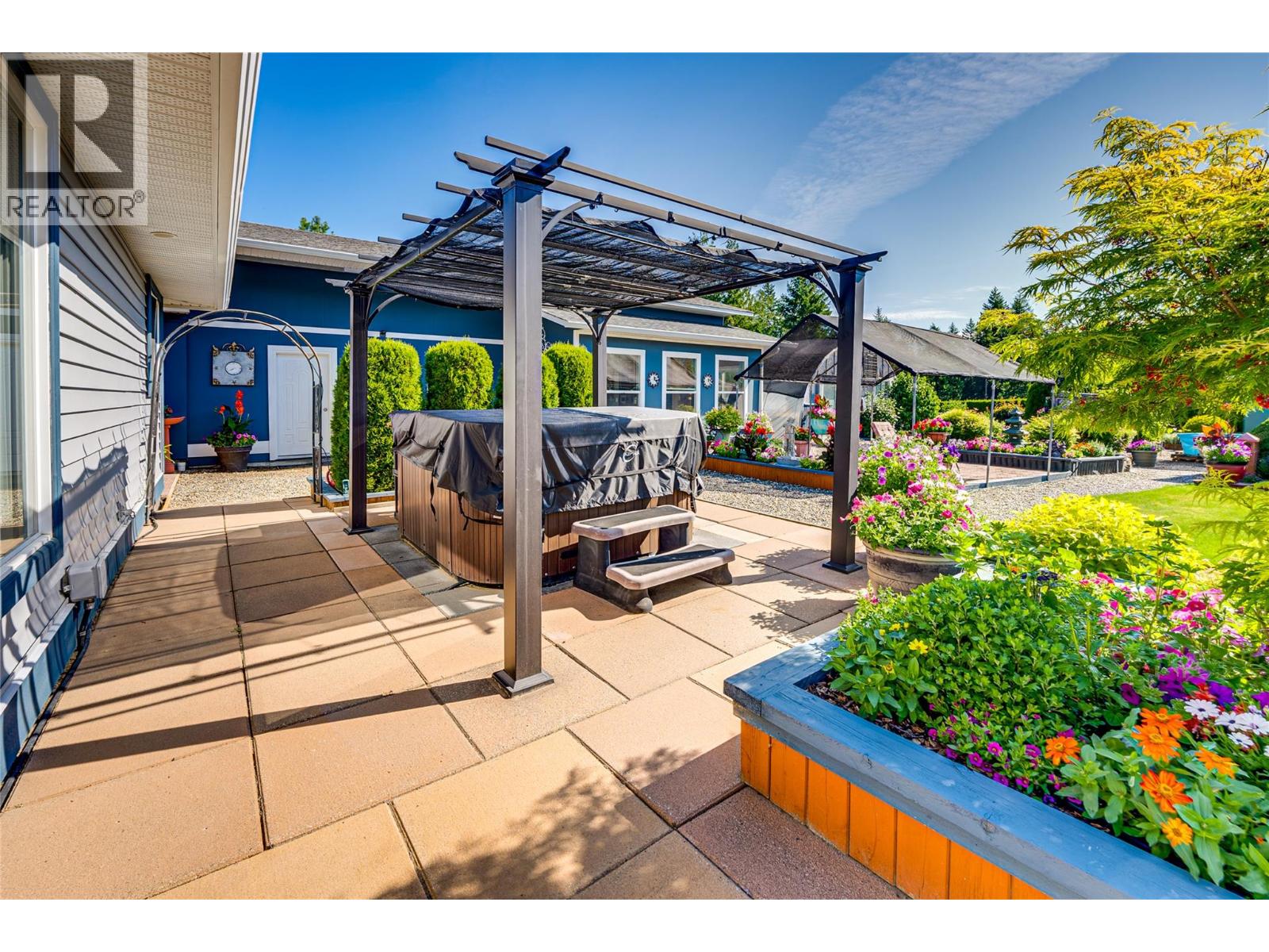 39 Ladyslipper Road, Lumby, British Columbia  V0E 2G5 - Photo 64 - 10357032