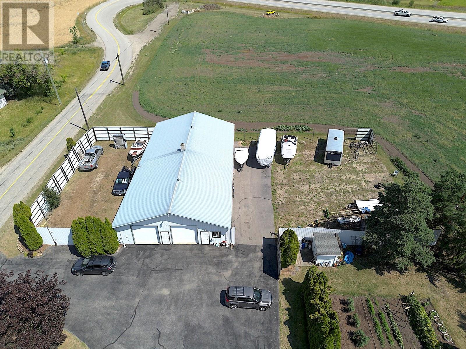 135 Pleasant Valley Cross Road, Armstrong, British Columbia  V4Y 0W1 - Photo 43 - 10356903