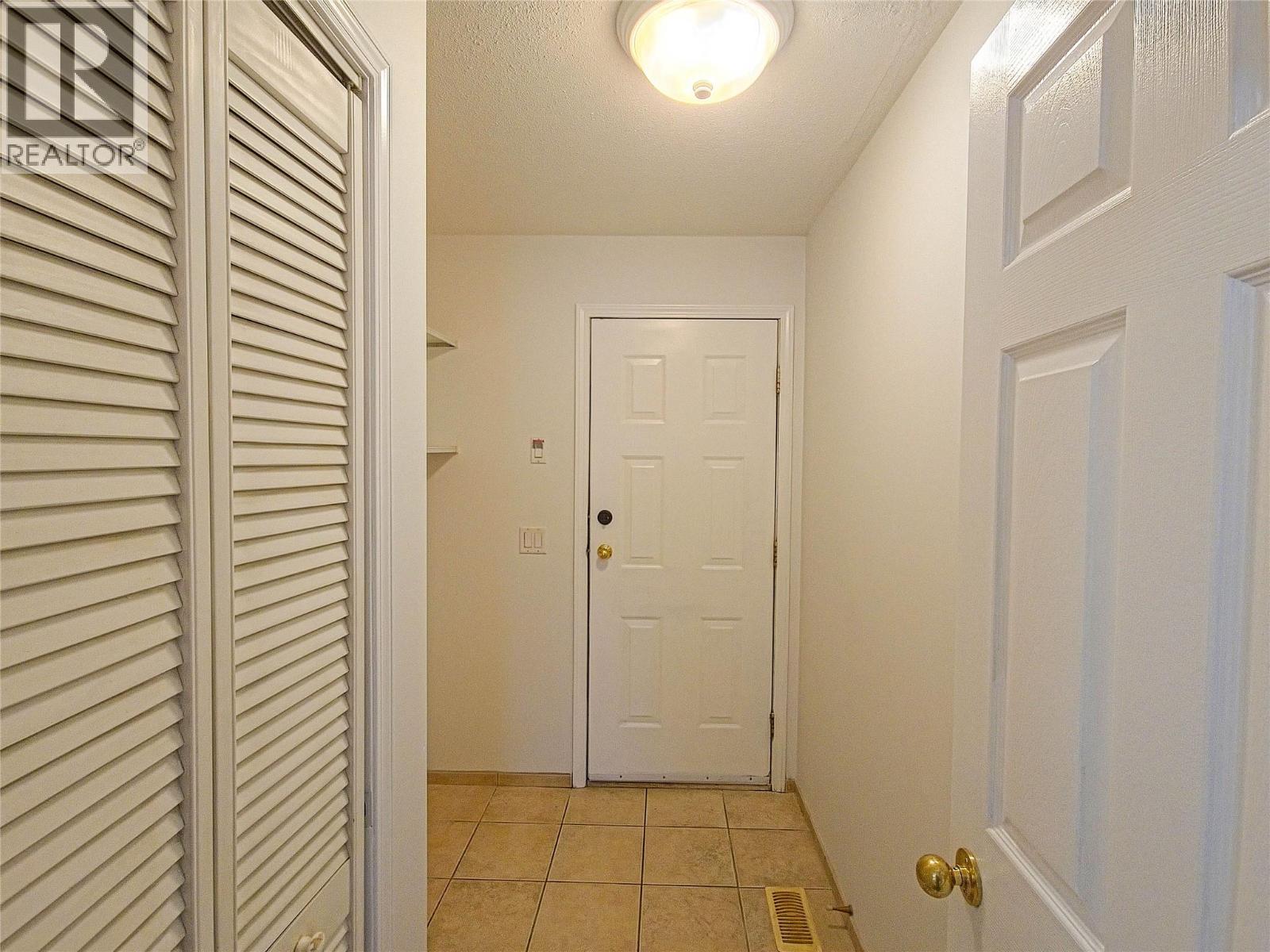 1605 15 Avenue, Vernon, British Columbia  V1T 9R4 - Photo 19 - 10356839