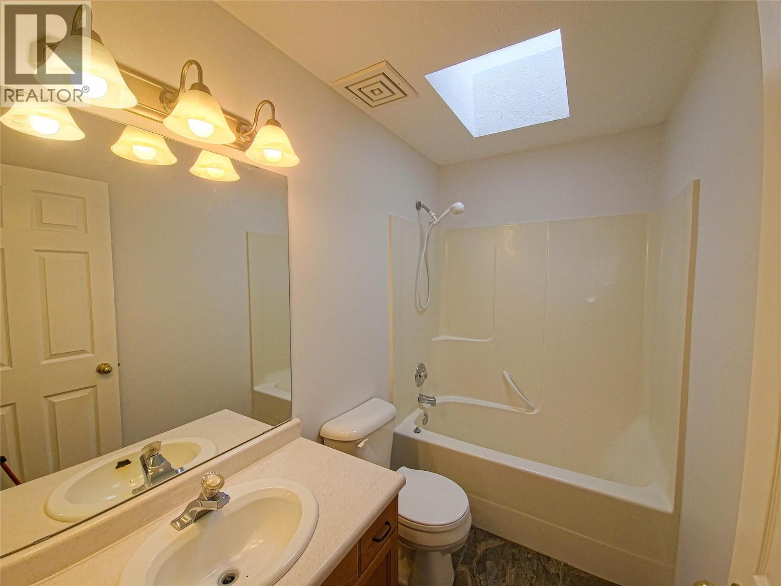 1605 15 Avenue, Vernon, British Columbia  V1T 9R4 - Photo 21 - 10356839