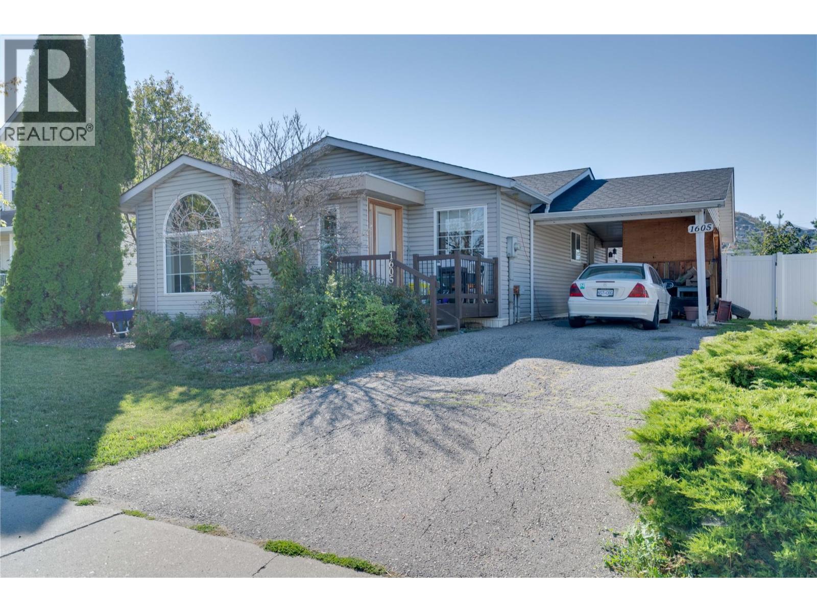 1605 15 Avenue, Vernon, British Columbia  V1T 9R4 - Photo 4 - 10356839
