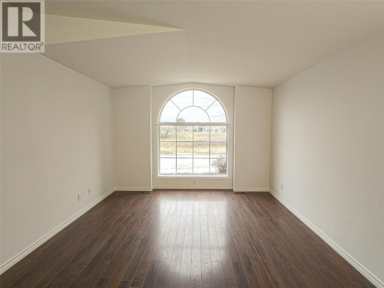 1605 15 Avenue, Vernon, British Columbia  V1T 9R4 - Photo 7 - 10356839