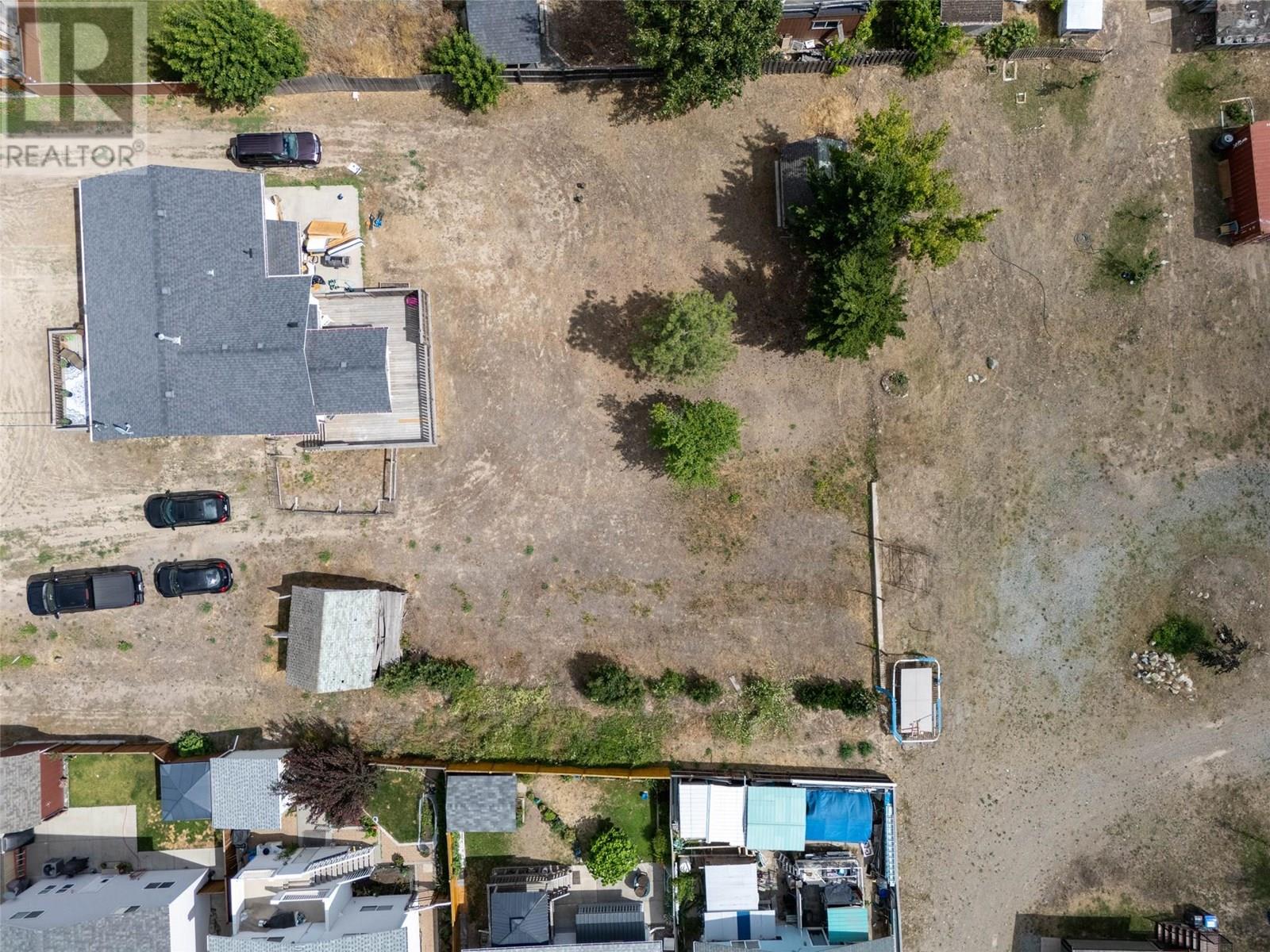 2026 Priest Avenue, Merritt, British Columbia  V1K 0A3 - Photo 1 - 10357314