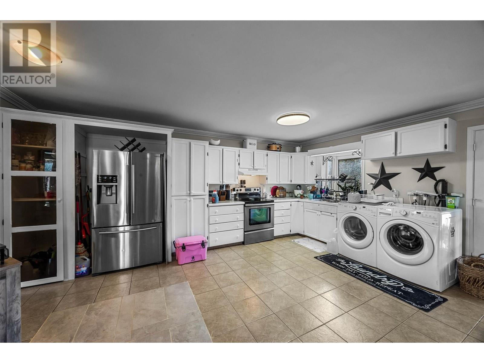 2026 Priest Avenue, Merritt, British Columbia  V1K 0A3 - Photo 11 - 10357314