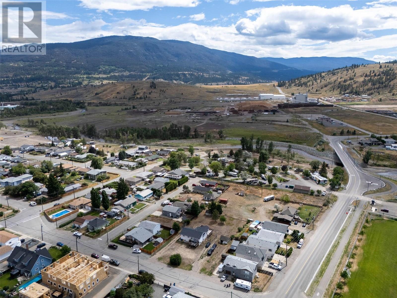 2026 Priest Avenue, Merritt, British Columbia  V1K 0A3 - Photo 33 - 10357314