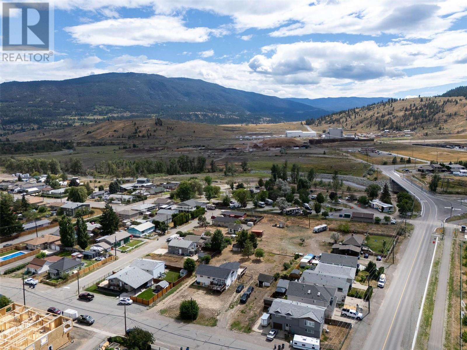 2026 Priest Avenue, Merritt, British Columbia  V1K 0A3 - Photo 34 - 10357314