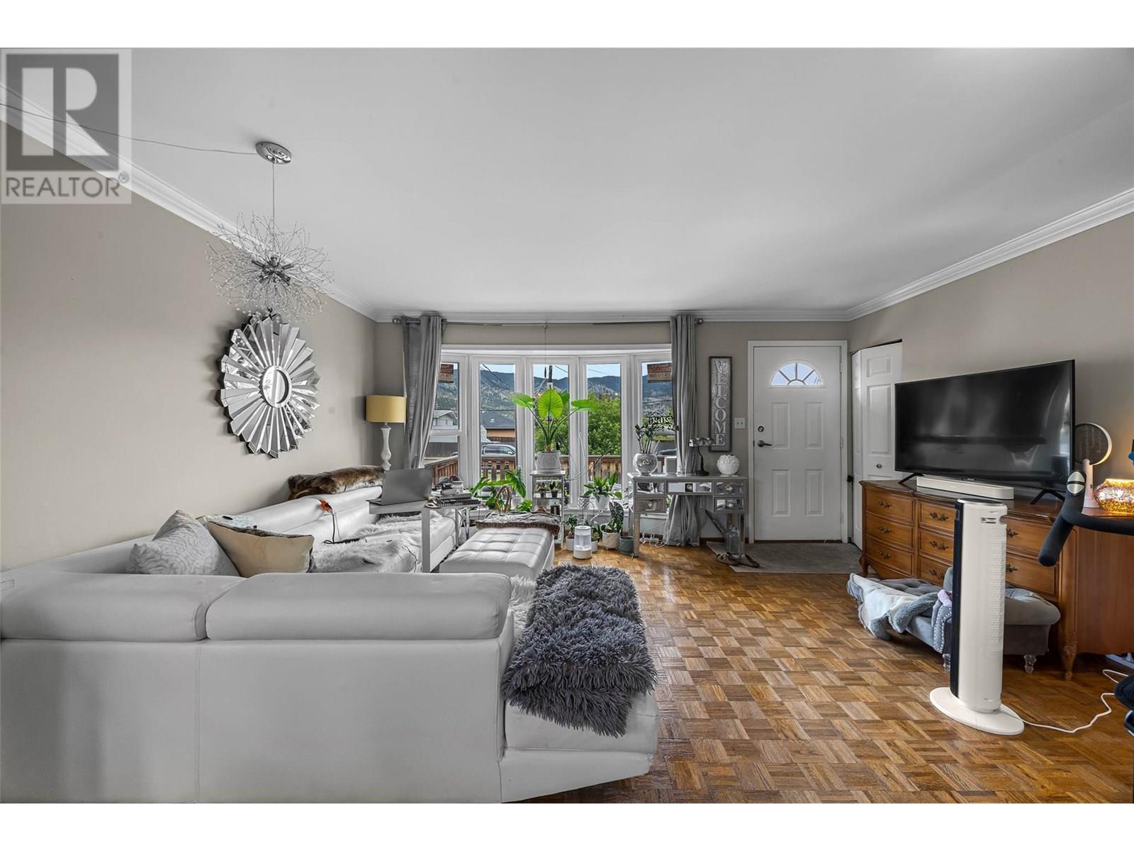 2026 Priest Avenue, Merritt, British Columbia  V1K 0A3 - Photo 6 - 10357314