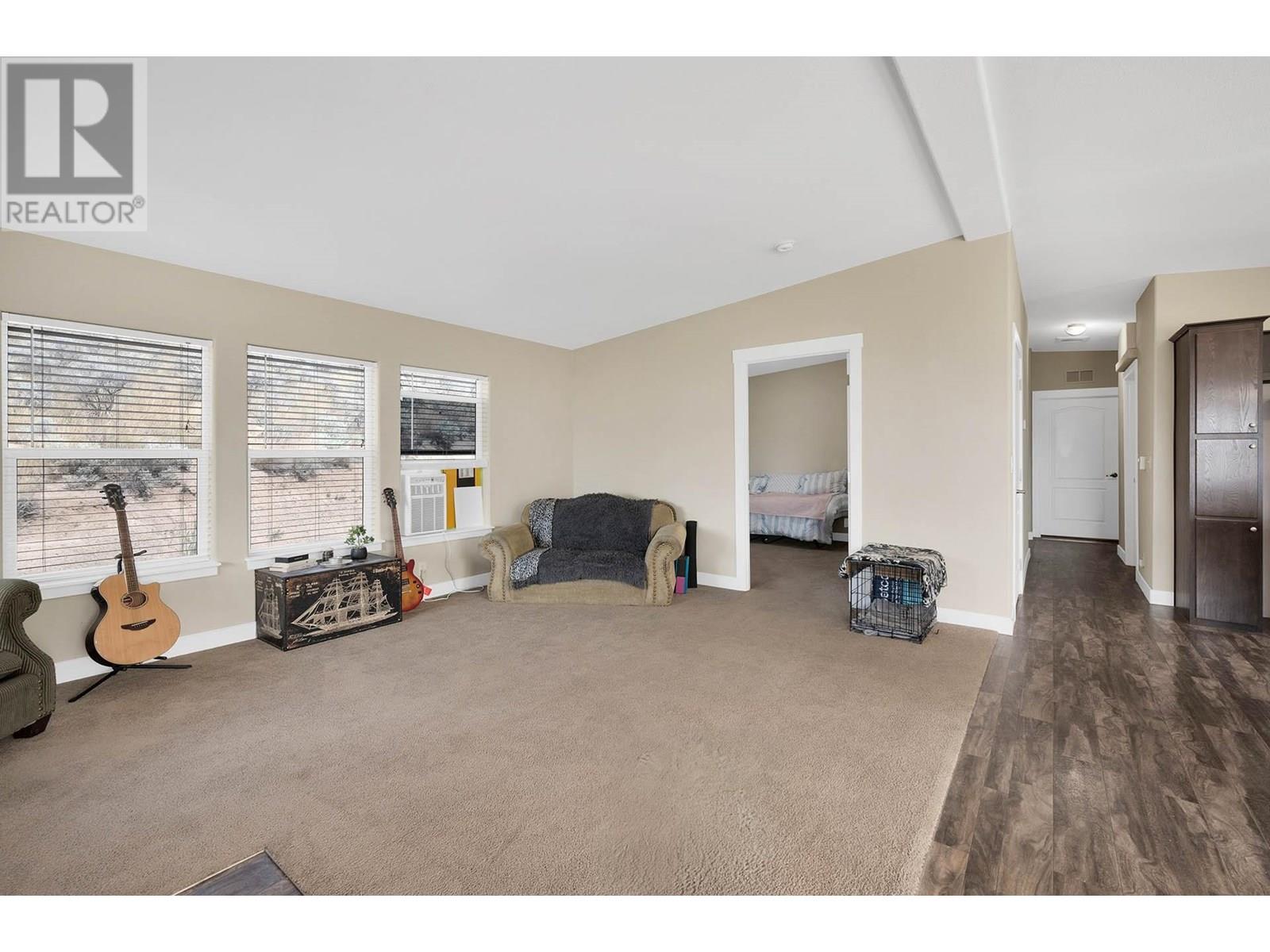 840 Deer Drive, Kamloops, British Columbia  V1S 1Z9 - Photo 15 - 10350424