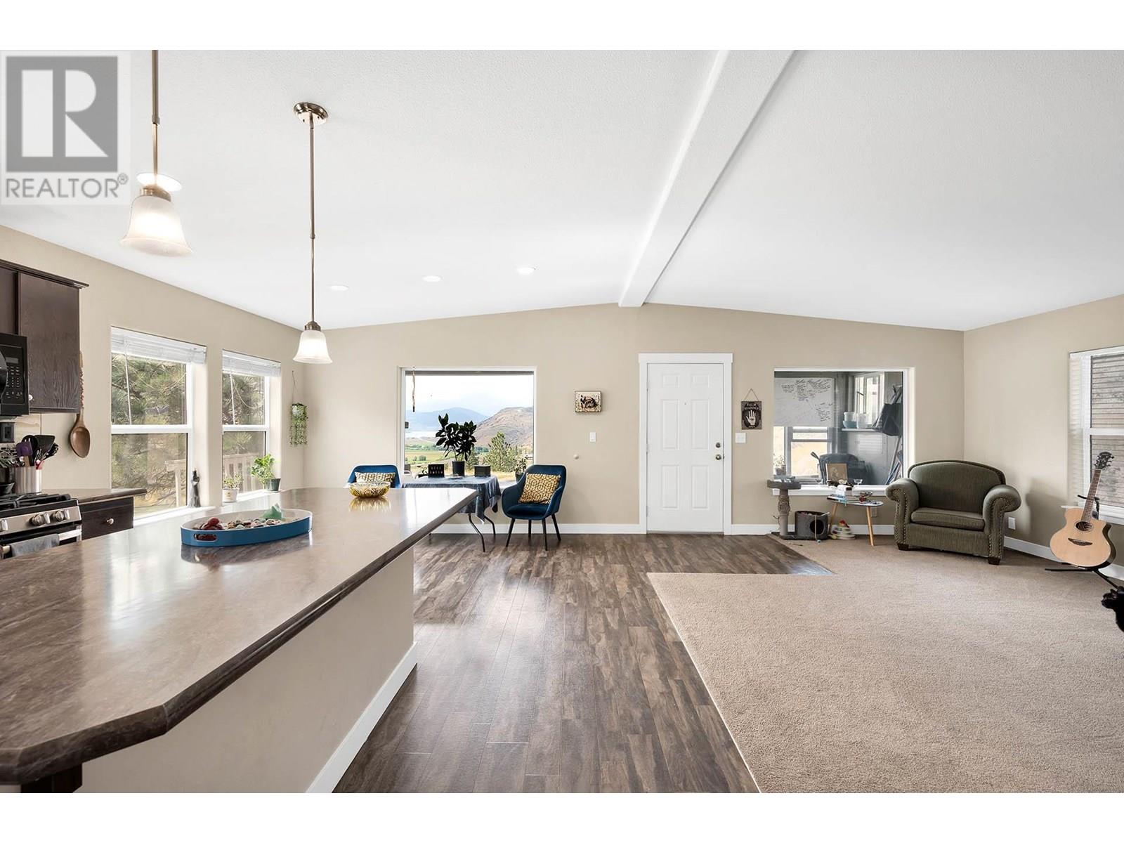 840 Deer Drive, Kamloops, British Columbia  V1S 1Z9 - Photo 18 - 10350424