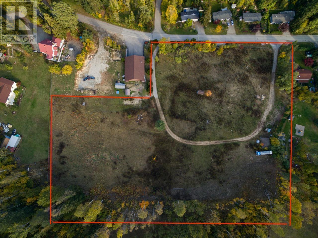 2677 Greenwood Road, Nelson, British Columbia  V1L 6L1 - Photo 7 - 10357244