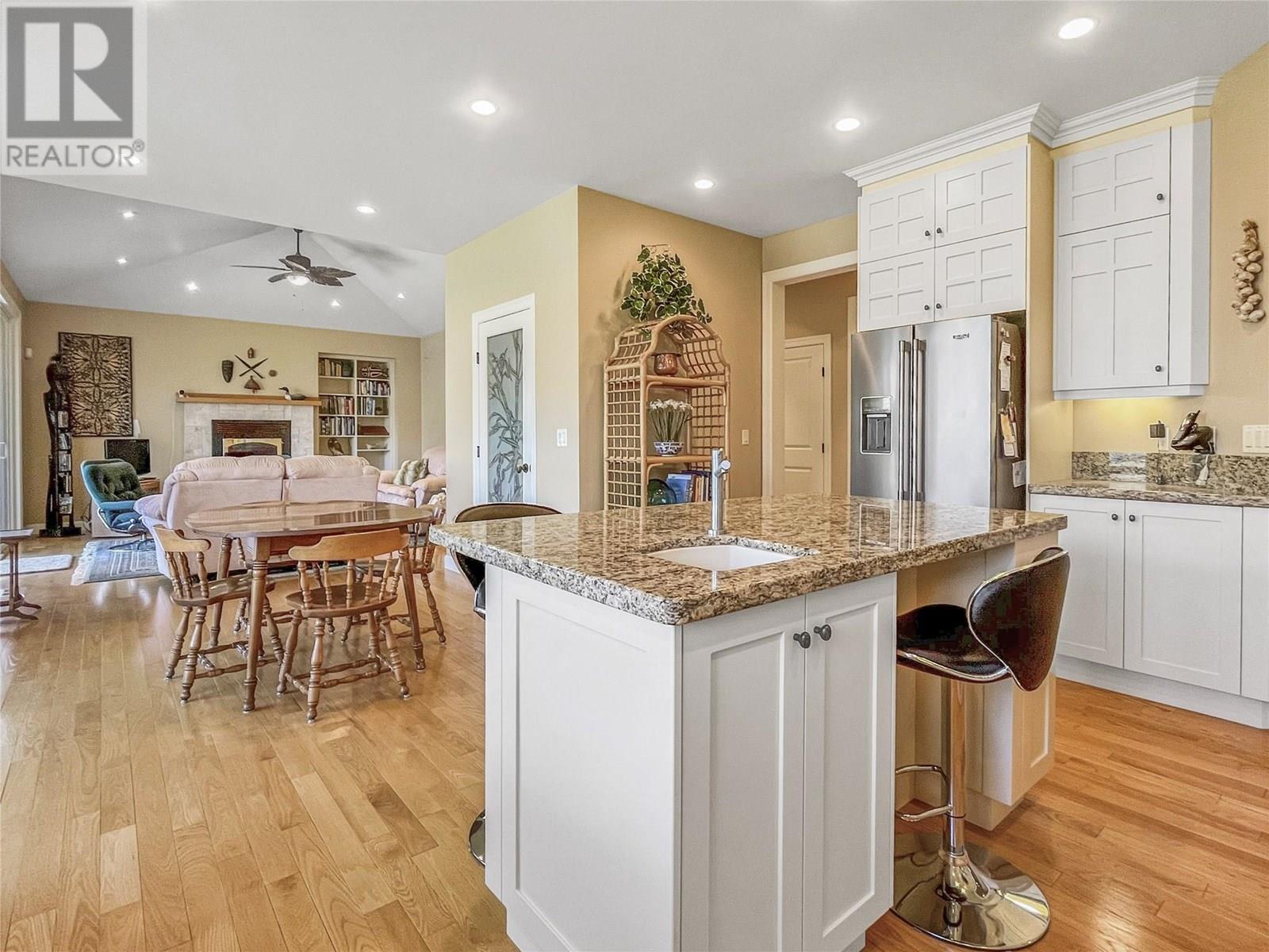 10411 81st Street, Osoyoos, British Columbia  V0H 1V2 - Photo 71 - 10354227