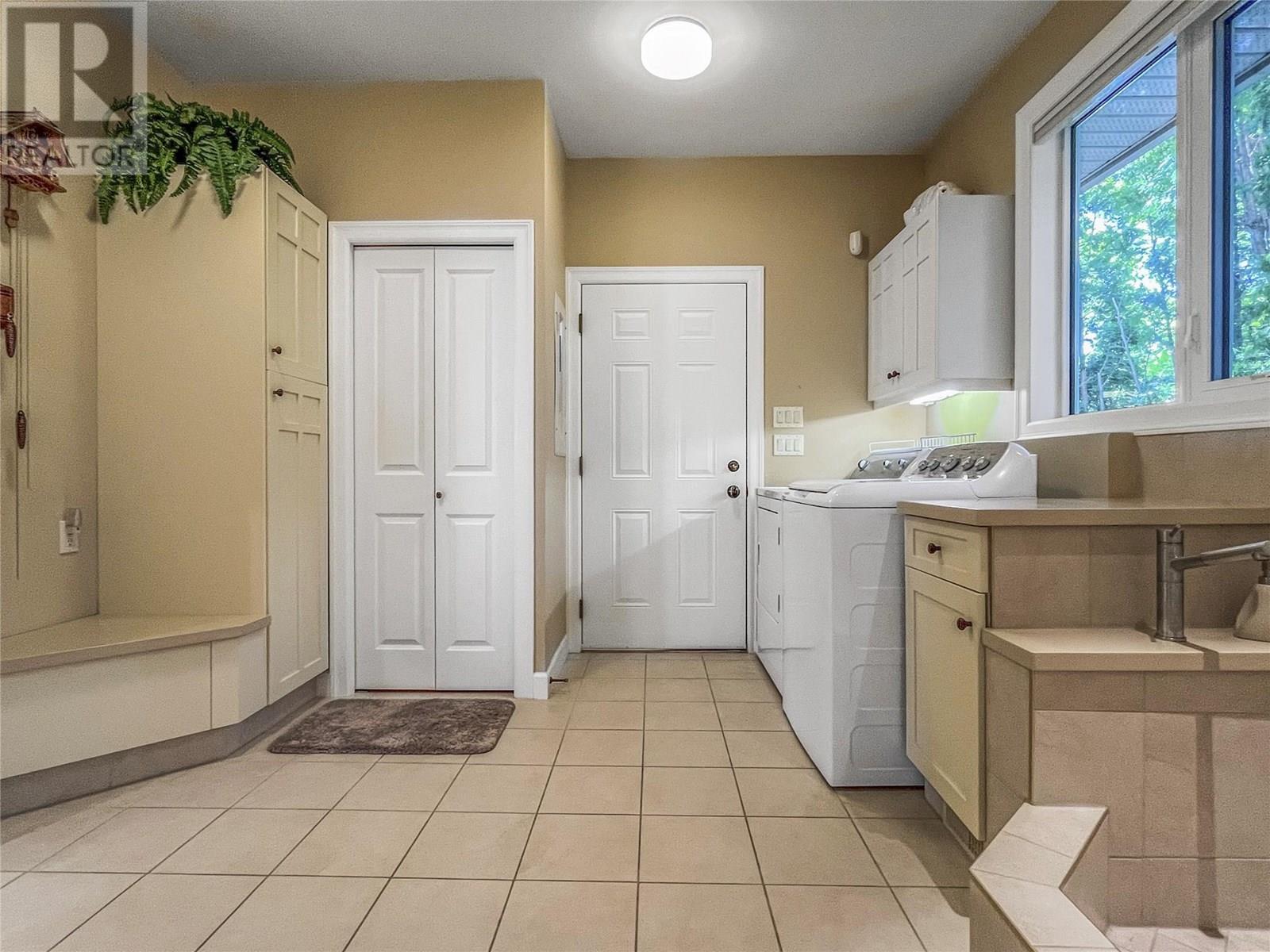 10411 81st Street, Osoyoos, British Columbia  V0H 1V2 - Photo 79 - 10354227