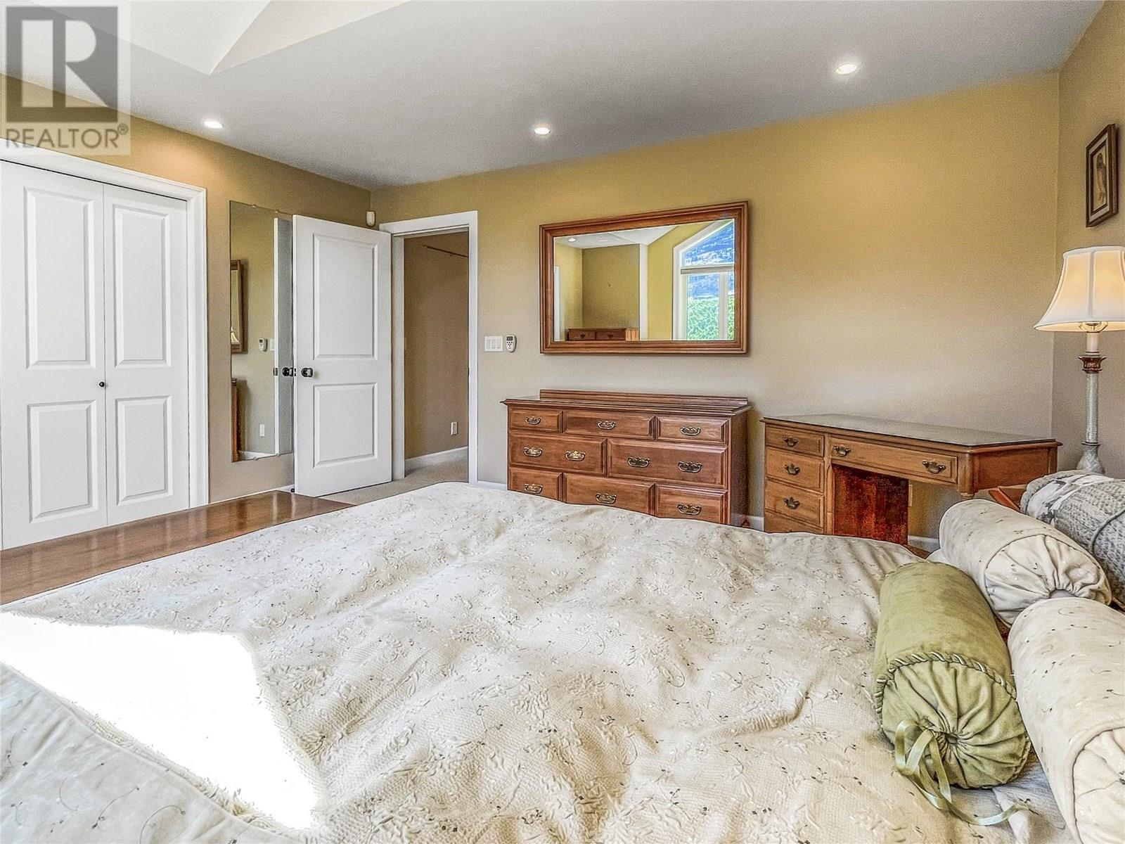 10411 81st Street, Osoyoos, British Columbia  V0H 1V2 - Photo 90 - 10354227