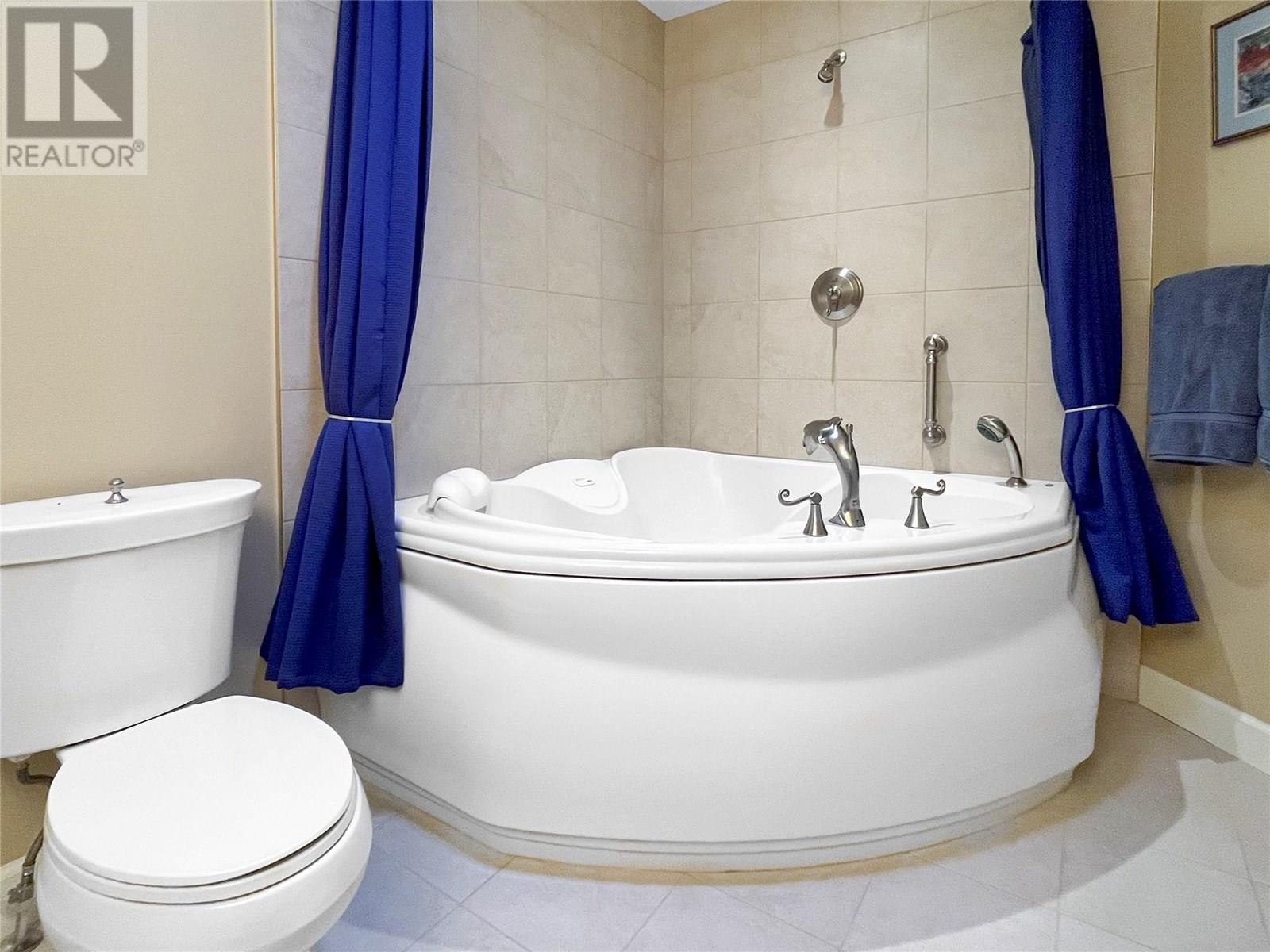 10411 81st Street, Osoyoos, British Columbia  V0H 1V2 - Photo 92 - 10354227