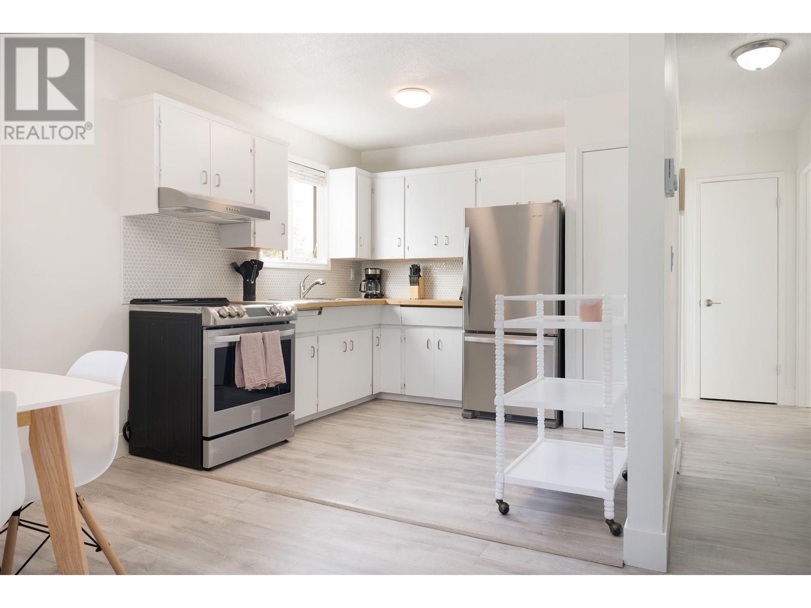 2009-2011 Richter Street, Kelowna, British Columbia  V1Y 2N4 - Photo 25 - 10357663