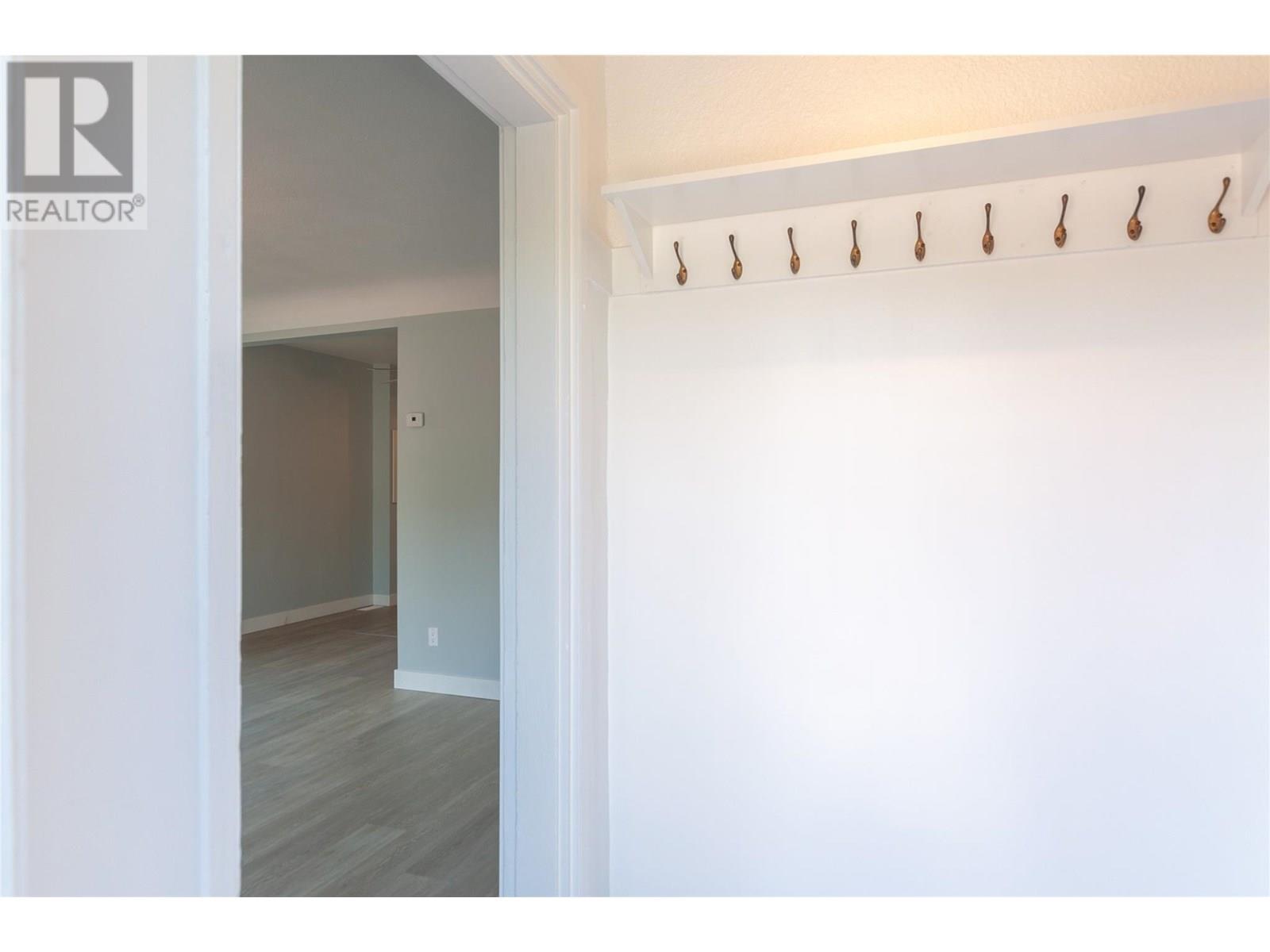 669 Haywood Street, Penticton, British Columbia  V2A 4W8 - Photo 17 - 10357117