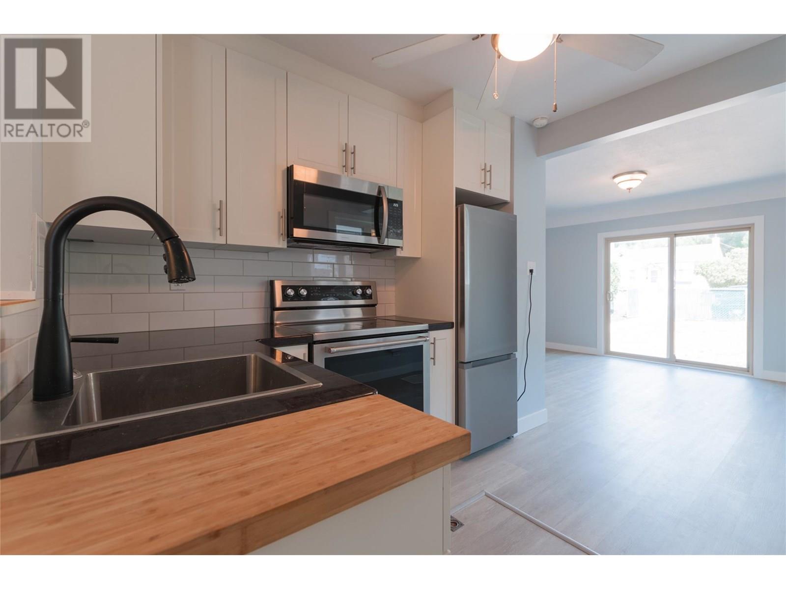 669 Haywood Street, Penticton, British Columbia  V2A 4W8 - Photo 8 - 10357117