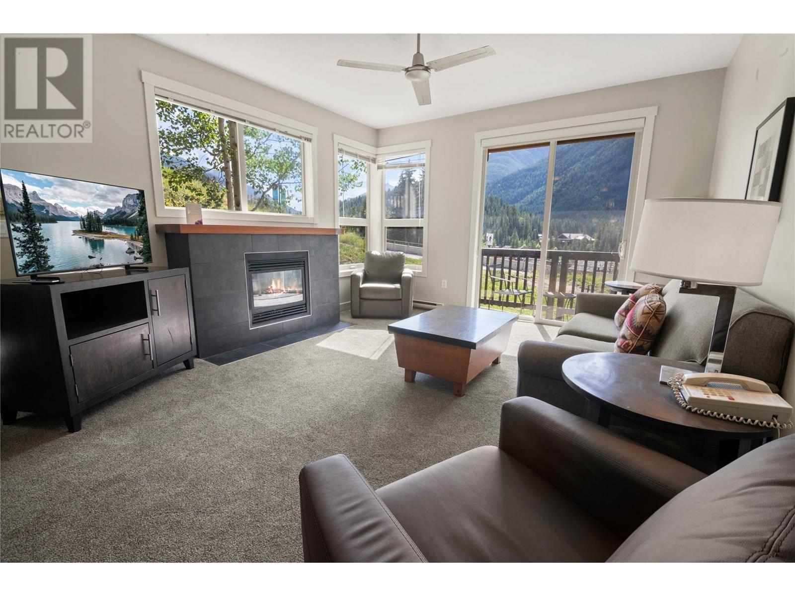 2049 Summit Drive Unit# 311c, Panorama, British Columbia  V0A 1T0 - Photo 12 - 10357631