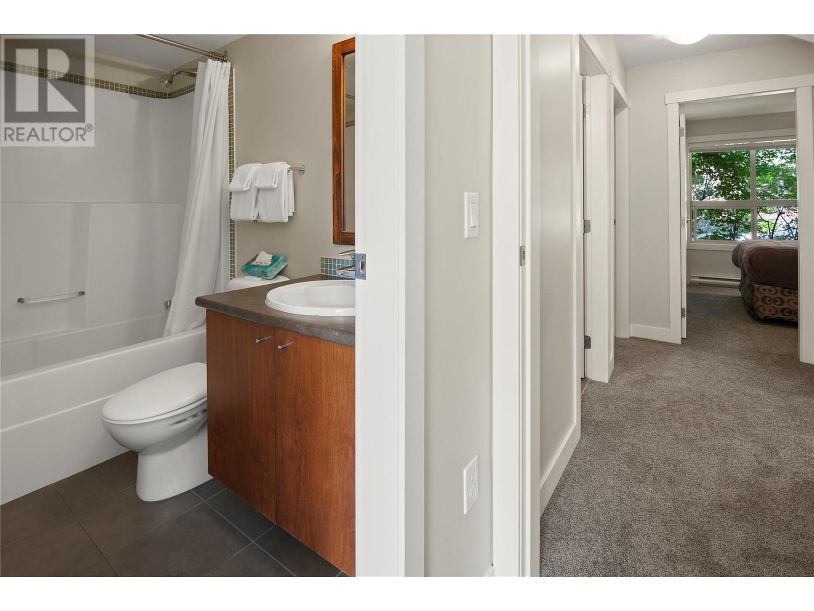 2049 Summit Drive Unit# 311c, Panorama, British Columbia  V0A 1T0 - Photo 22 - 10357631