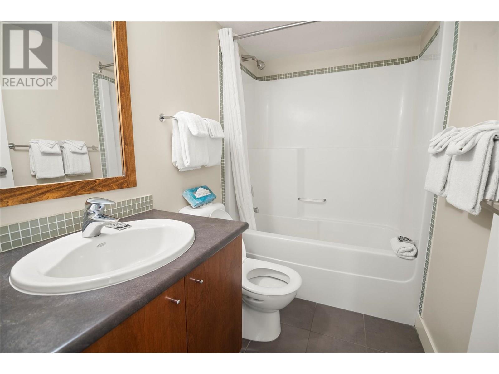 2049 Summit Drive Unit# 311c, Panorama, British Columbia  V0A 1T0 - Photo 26 - 10357631