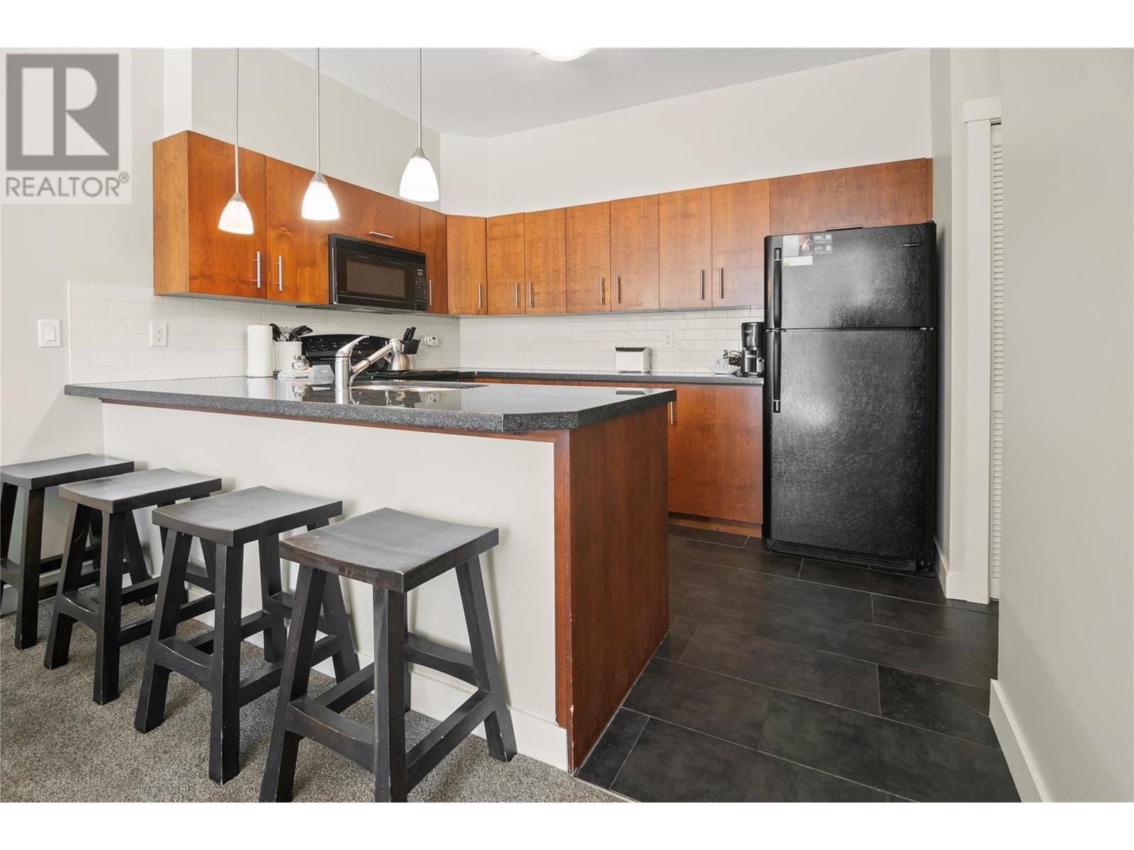 2049 Summit Drive Unit# 311c, Panorama, British Columbia  V0A 1T0 - Photo 7 - 10357631