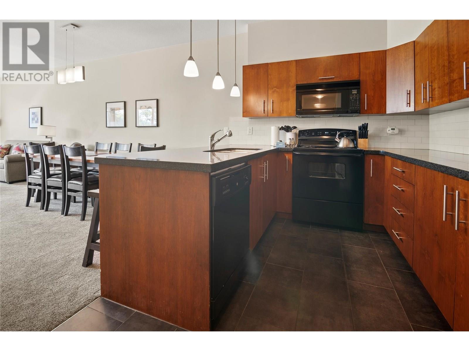 2049 Summit Drive Unit# 311c, Panorama, British Columbia  V0A 1T0 - Photo 8 - 10357631