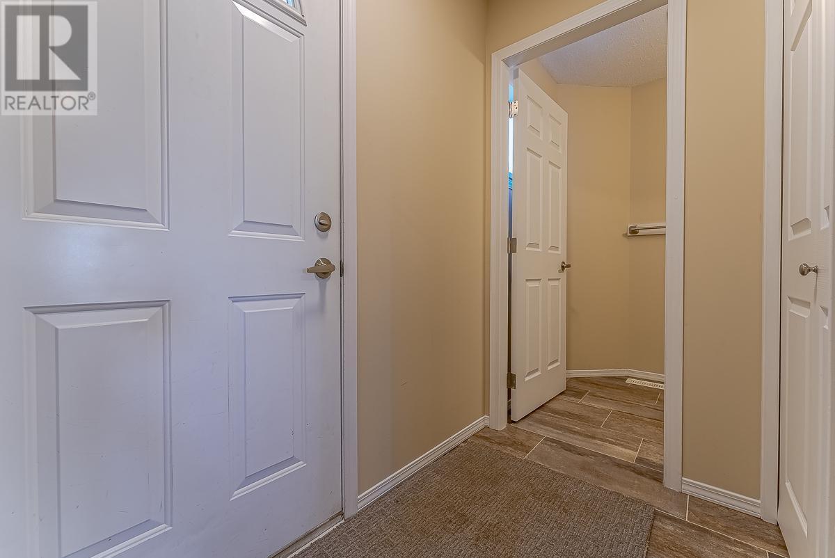 1920 Hugh Allan Drive Unit# 20, Kamloops, British Columbia  V1S 1Y5 - Photo 5 - 10357811