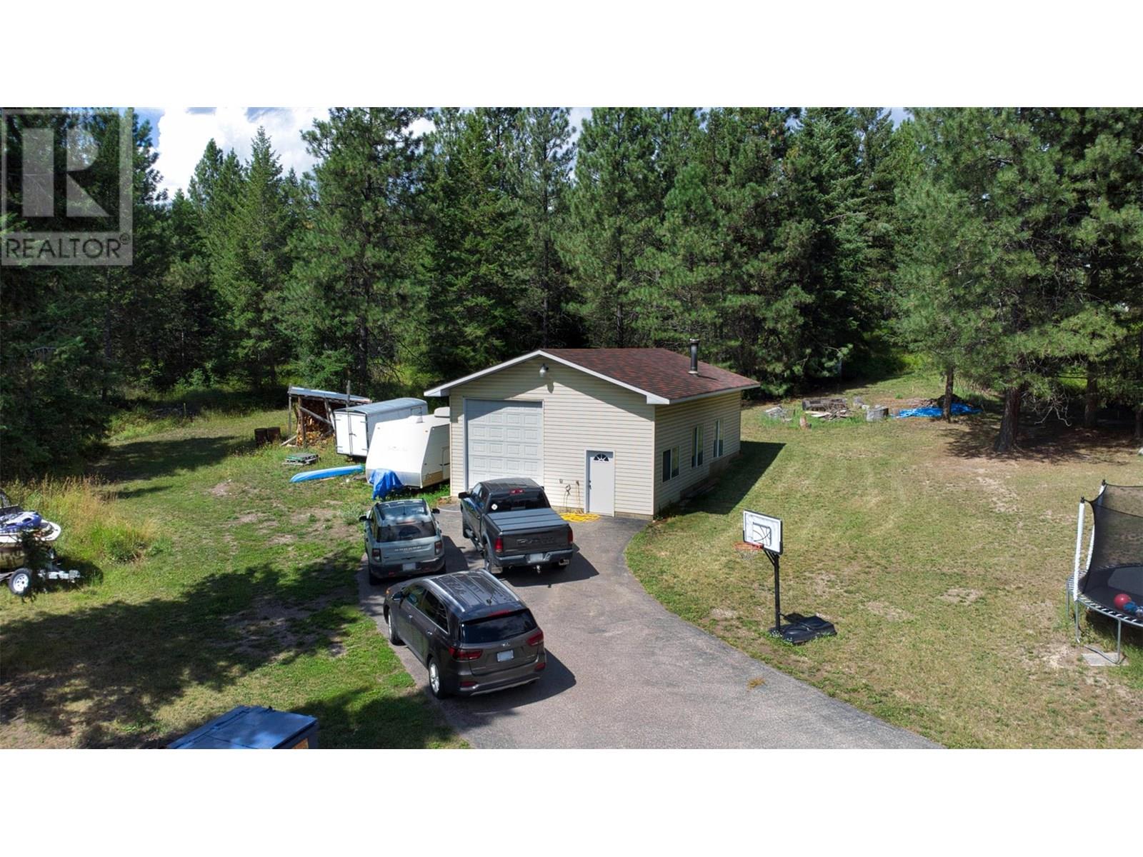 90 Mcinnes Road, Lumby, British Columbia  V0E 2G1 - Photo 15 - 10357658