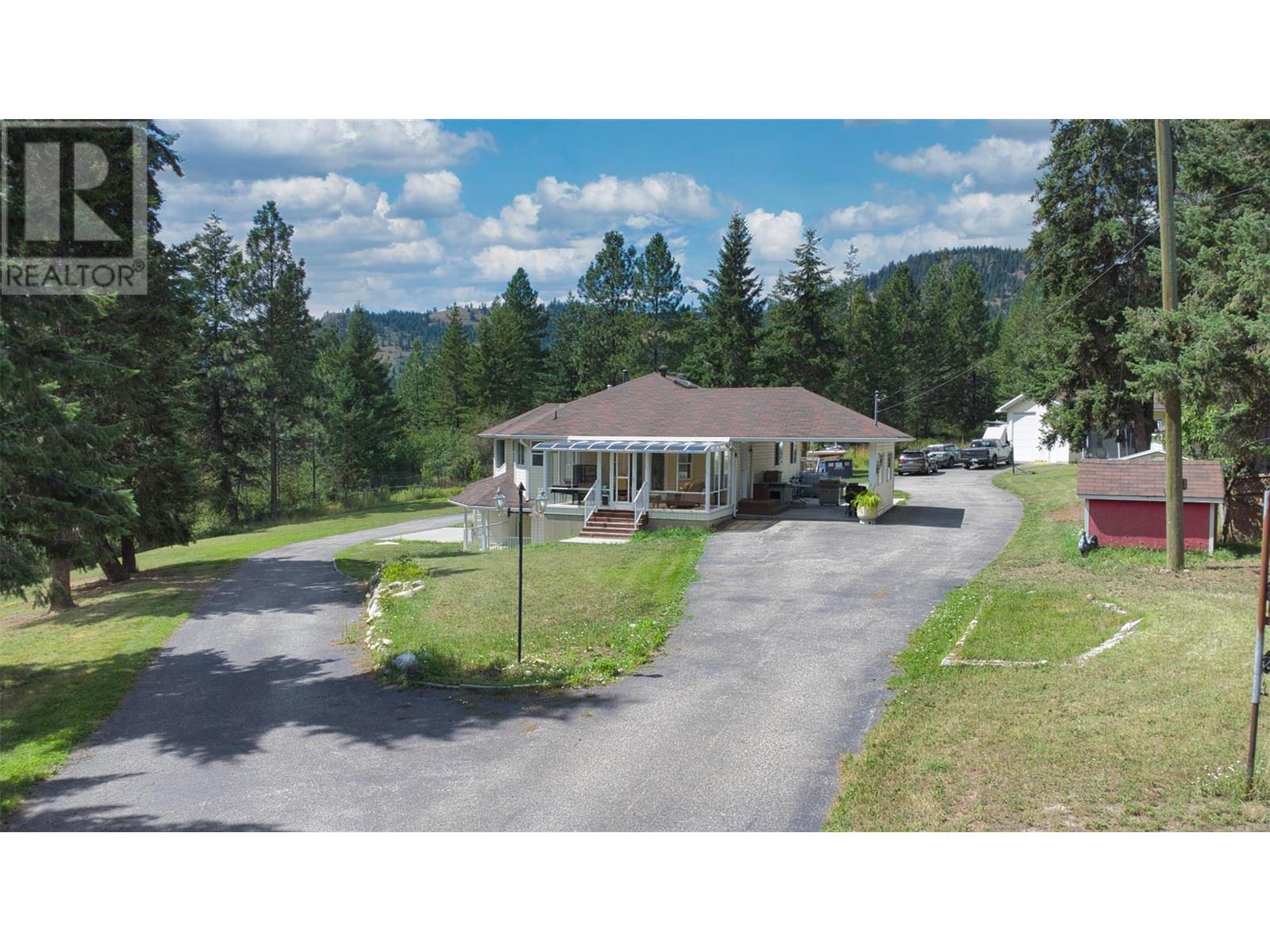 90 Mcinnes Road, Lumby, British Columbia  V0E 2G1 - Photo 2 - 10357658