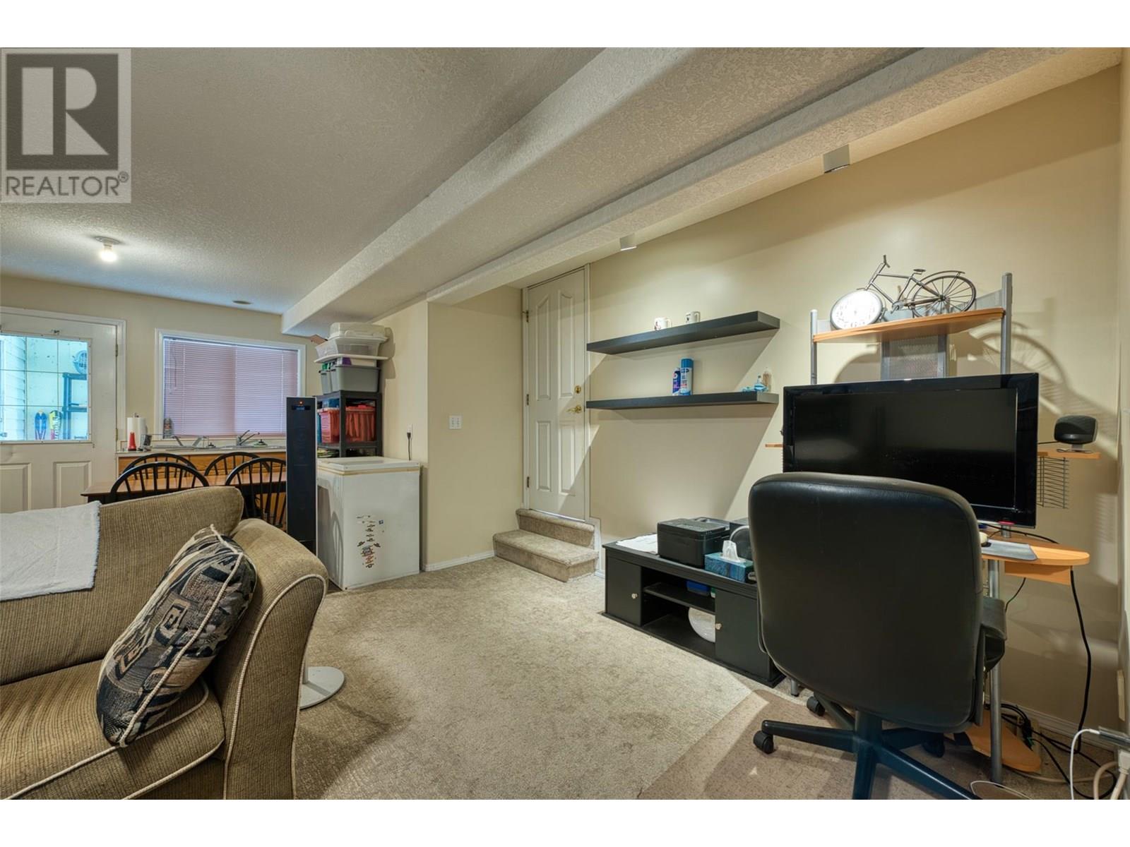 90 Mcinnes Road, Lumby, British Columbia  V0E 2G1 - Photo 39 - 10357658