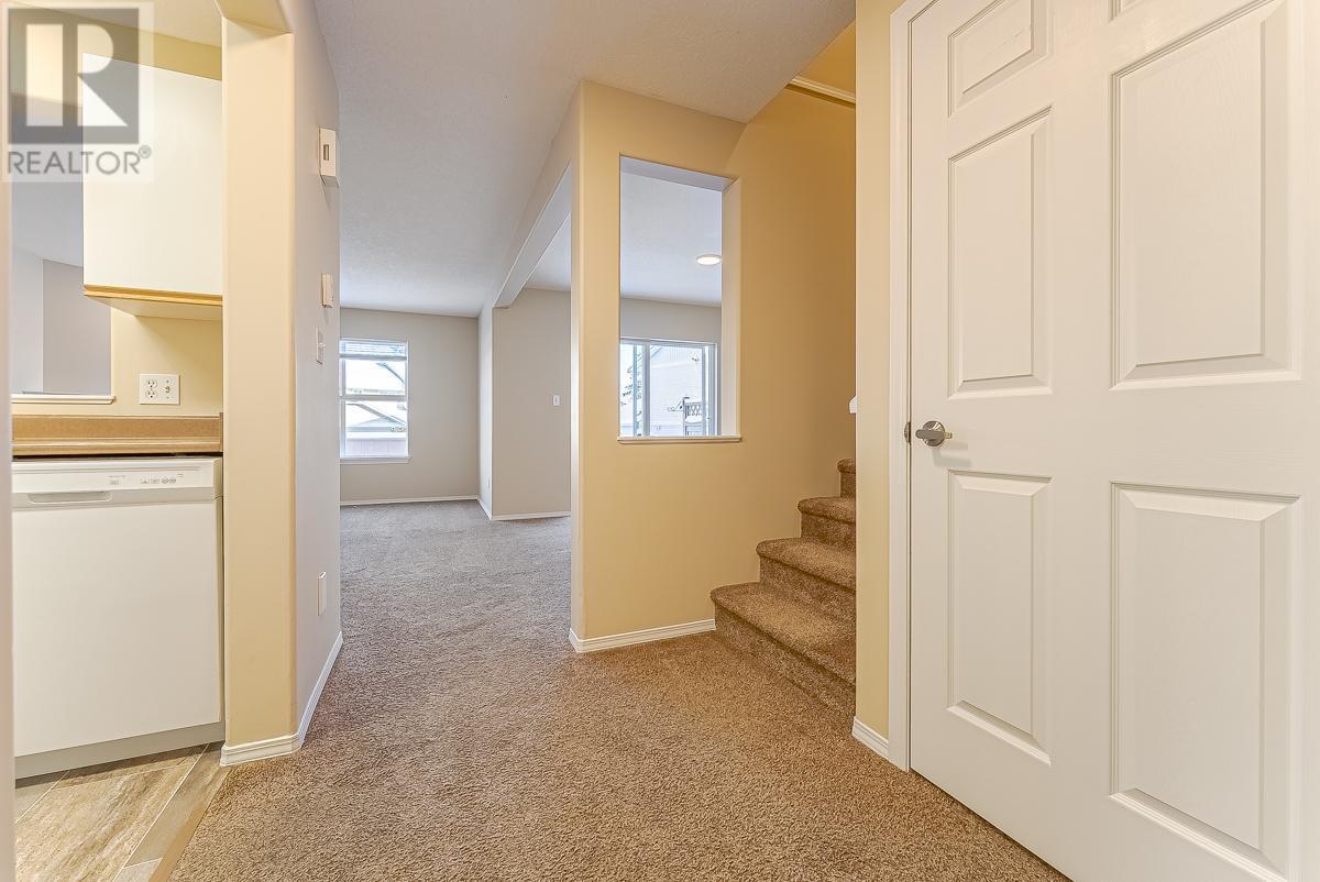 1920 Hugh Allan Drive Unit# 22, Kamloops, British Columbia  V1S 1Y5 - Photo 9 - 10357805